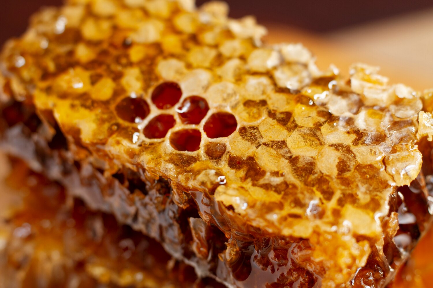Raw_honey.jpg